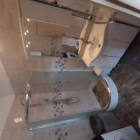 Apartment Cozy With Private Balcony *